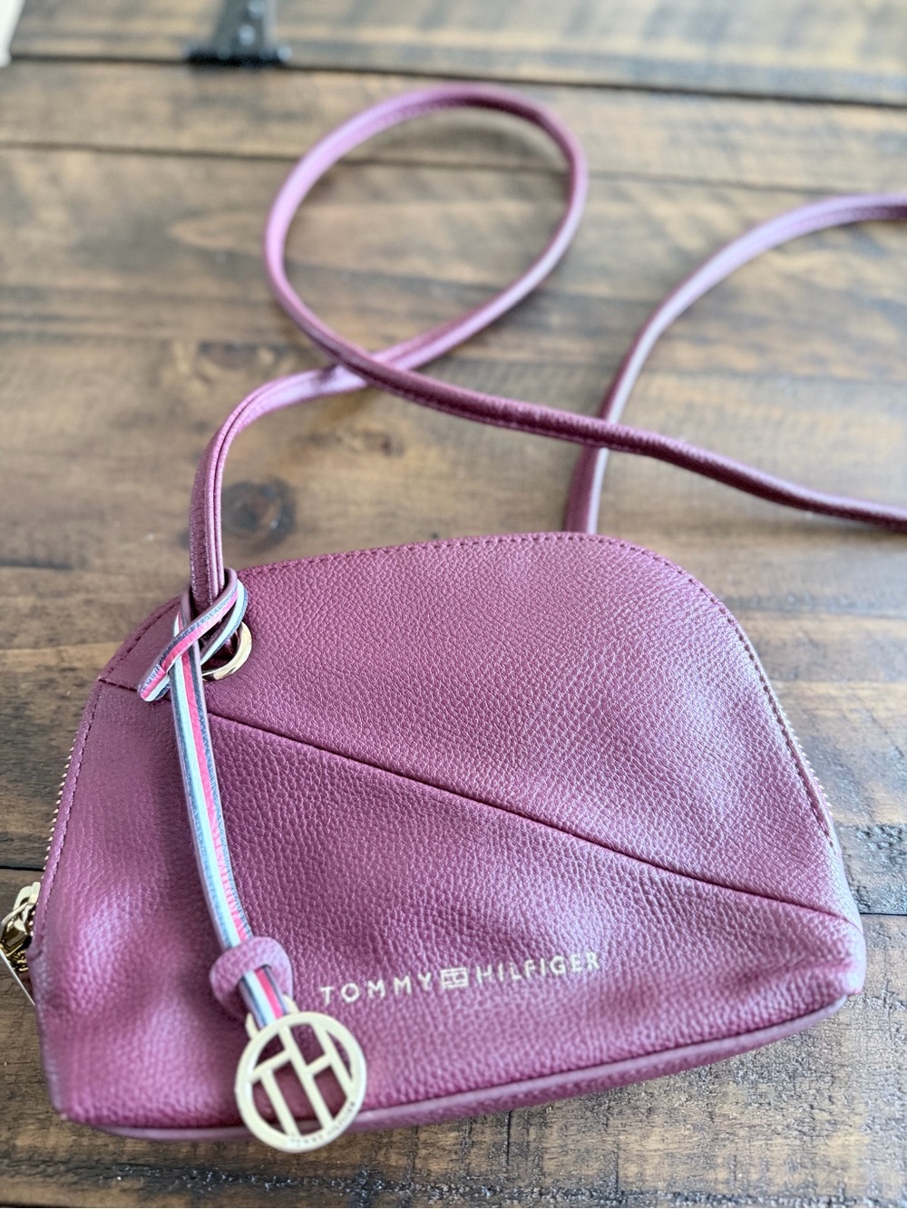 Tommy Hilfiger Mauve-Pink Pebbled Leather Crossbody Bag